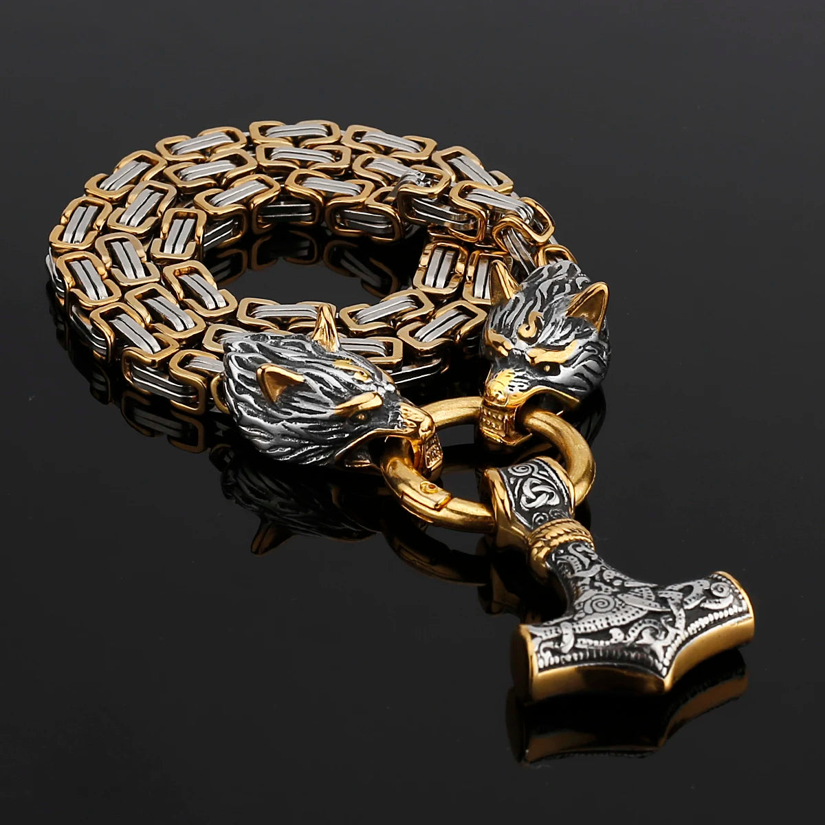Nordic Celtic Wolf  Necklace Pendant Viking Wolf Head